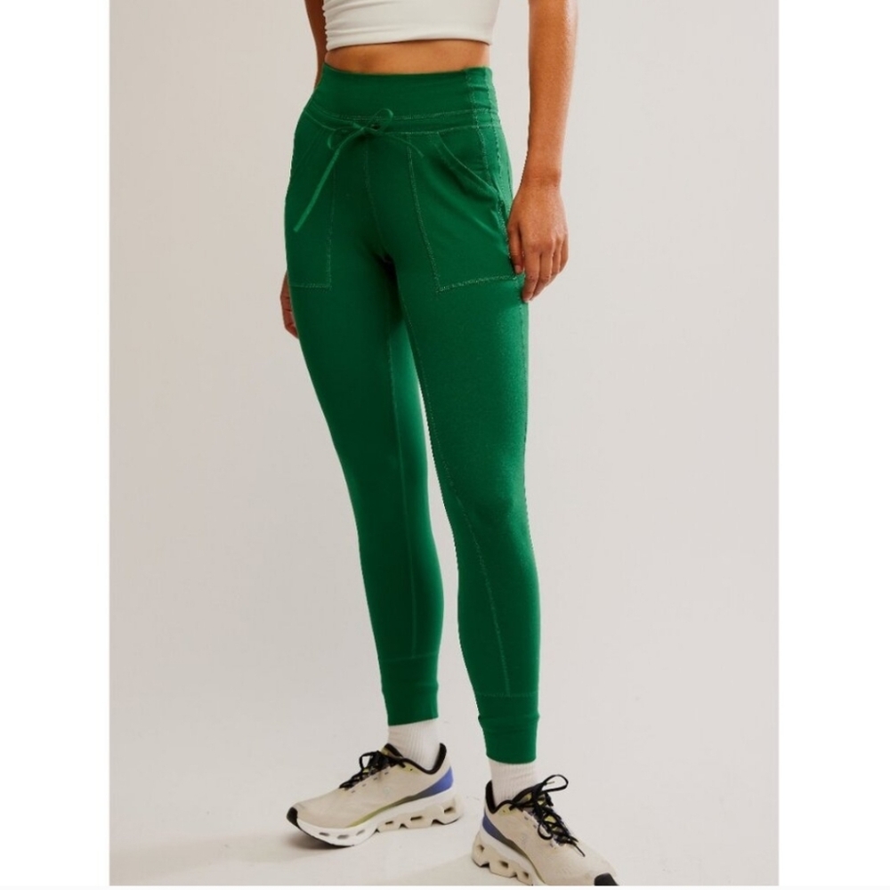 New Free‎ People Movement Solid Better Jogger In Heritage Green